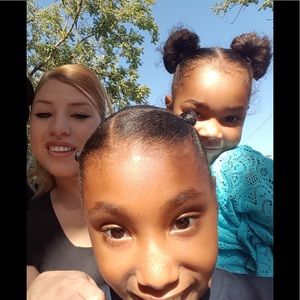 Meet your Posher, Tori